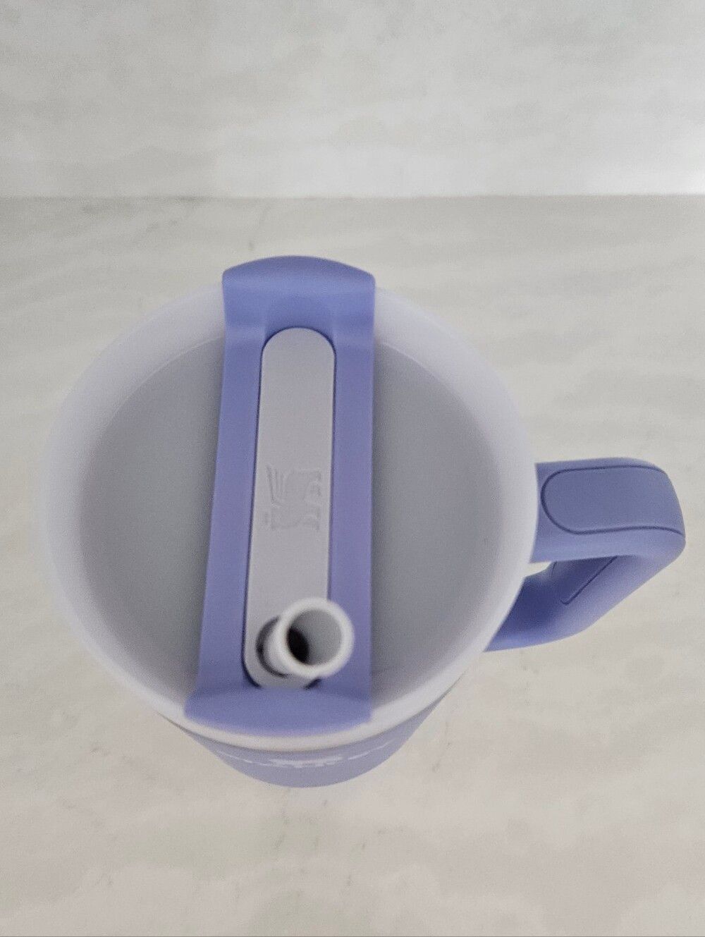 Stanley FlowState Lavender Quencher H2.0 Tumbler with Handle 40oz - Picture 5 of 10